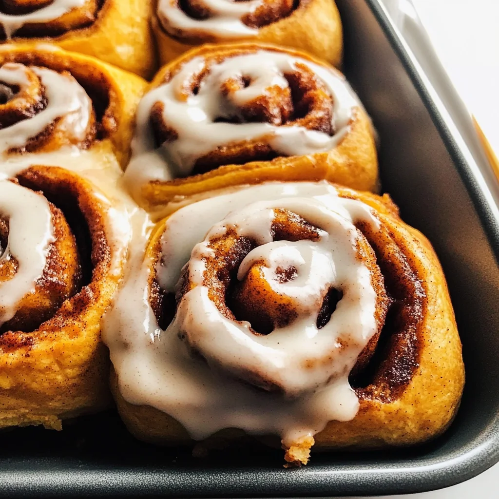 Pumpkin Cinnamon Rolls