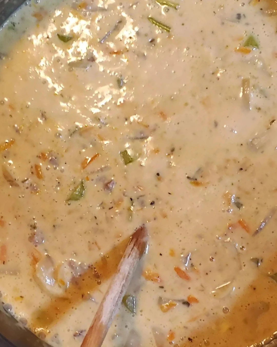 Creamy and Cozy Cheeseburger Soup Recipe finished dish