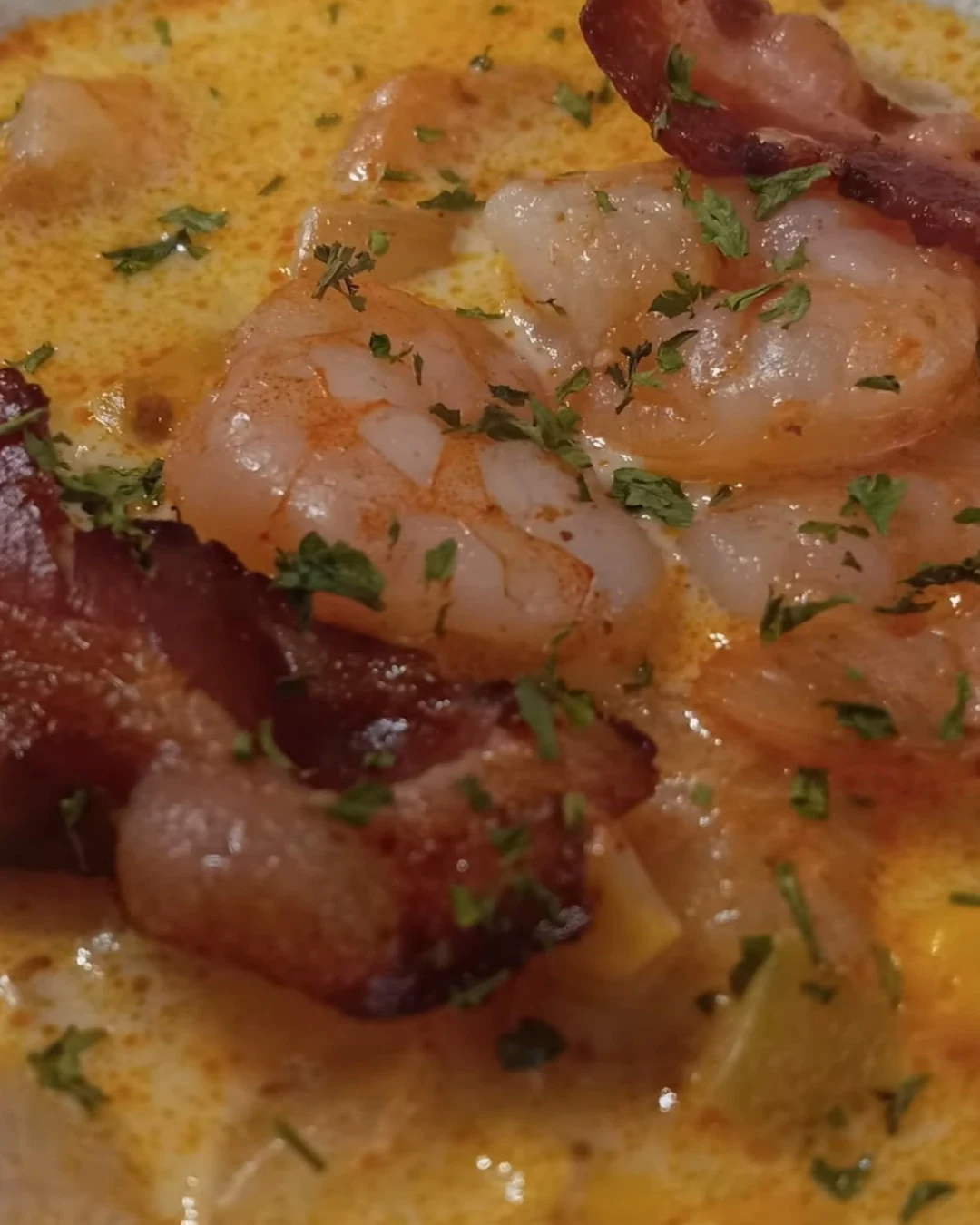 Creamy Bacon Shrimp and Corn Chowder Recipe finished dish