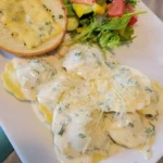 Creamy Homemade Alfredo Sauce Recipe in 15 Minutes finished dish