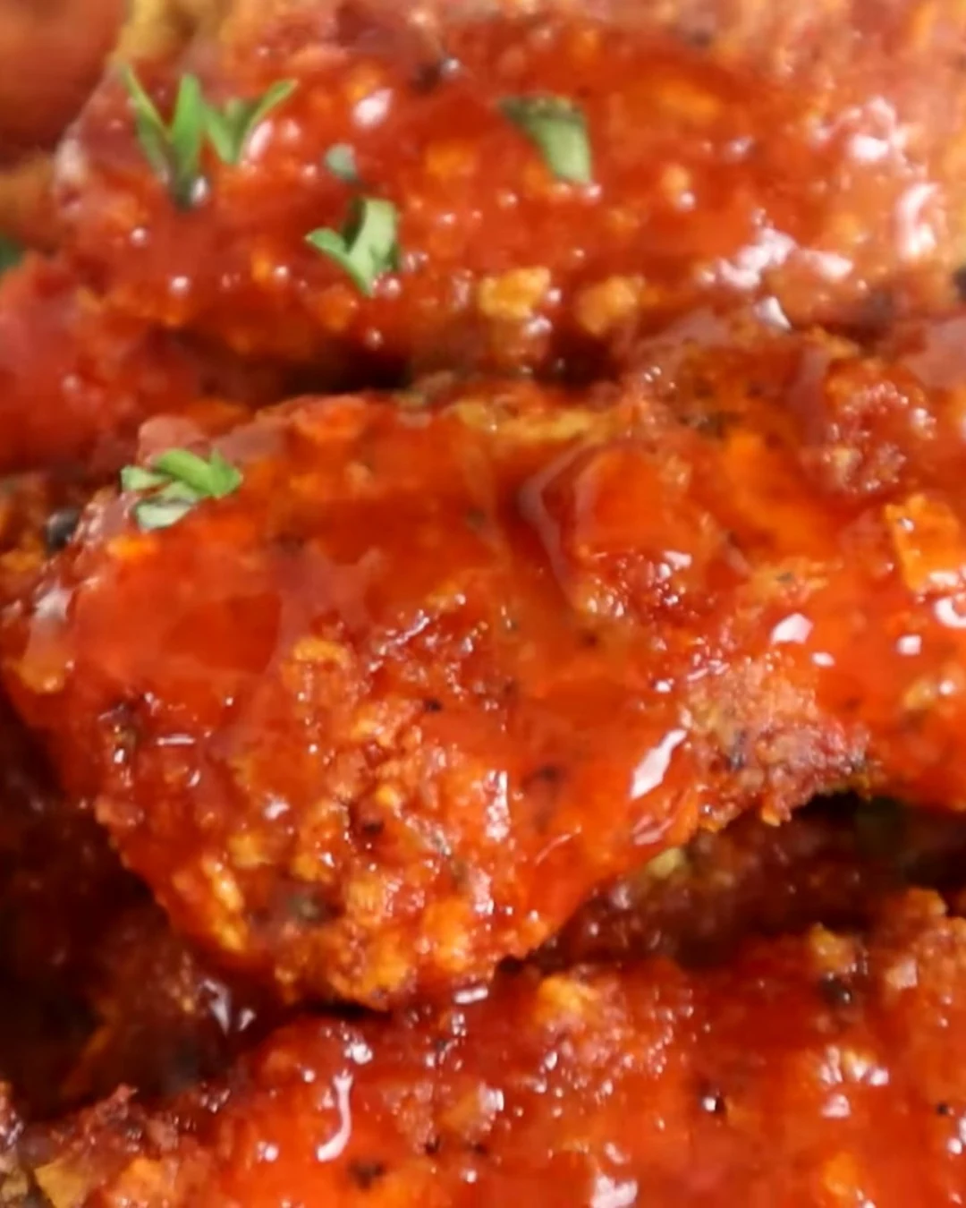 Crispy Buffalo Chicken: A Deliciously Spicy Dinner finished dish