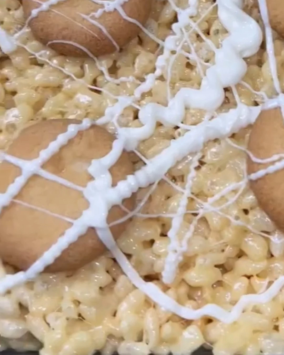 Delicious Banana Pudding Rice Krispie Treats Recipe finished dish