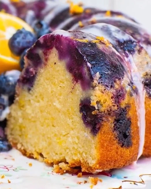 Delicious Blueberry Bundt Cake Recipe You’ll Love finished dish