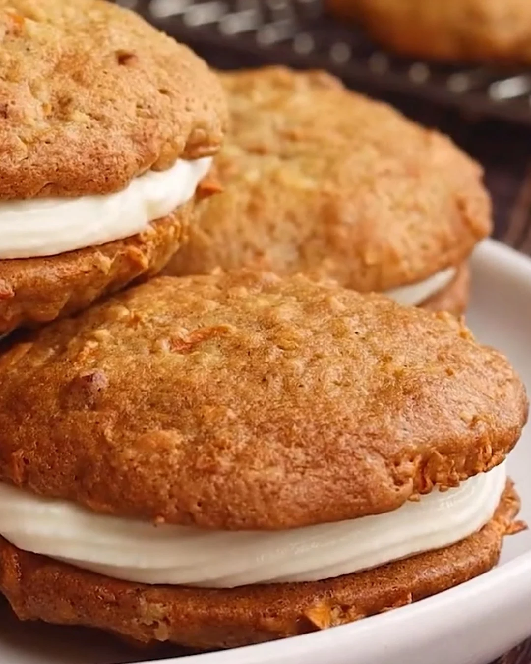 Delicious Carrot Cake Whoopie Pies Recipe finished dish