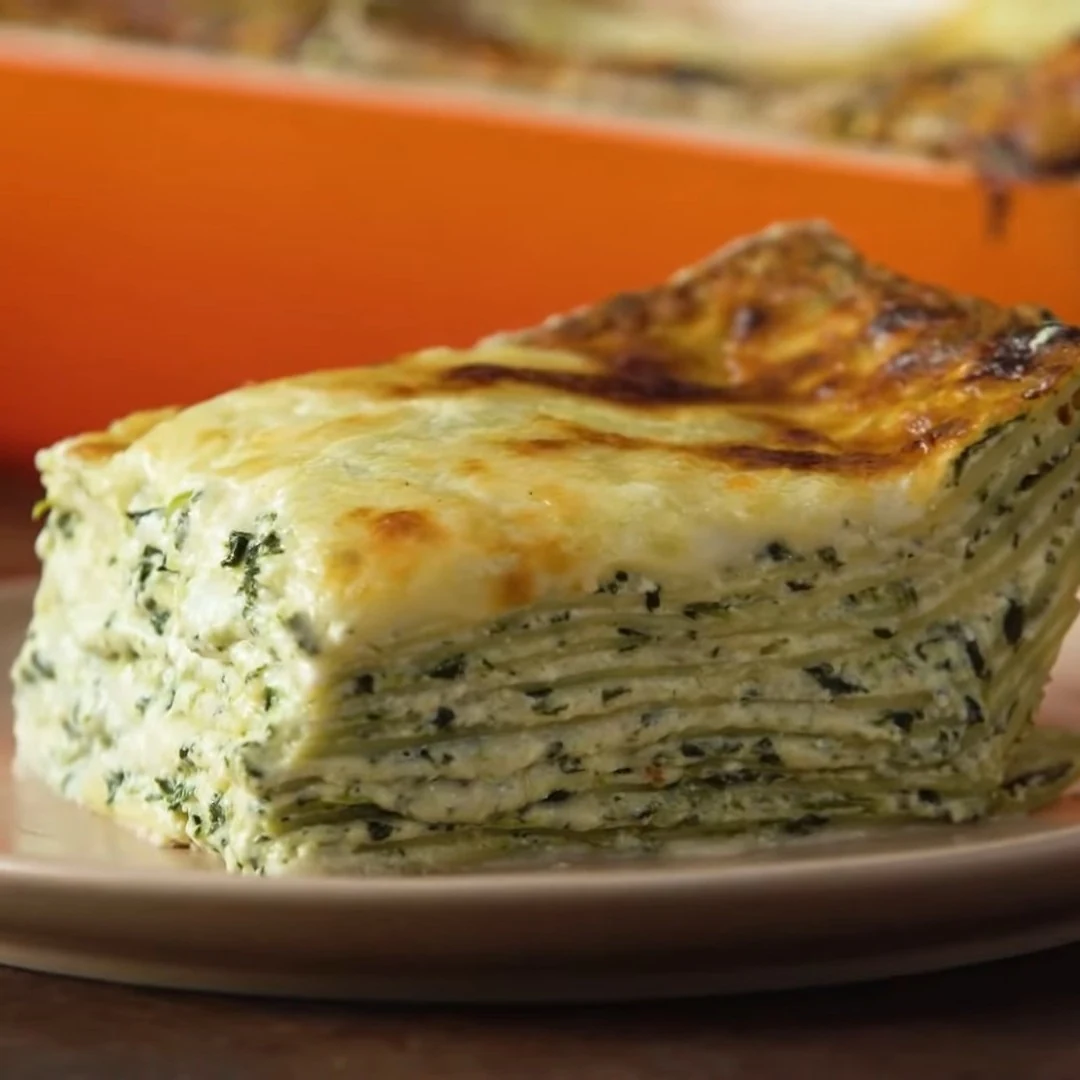 Delicious Chicken Alfredo Lasagna Recipe finished dish