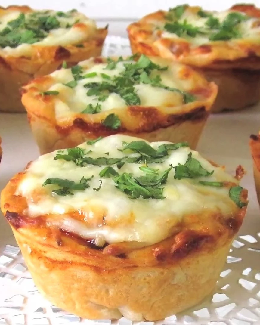 Delicious Chicken and Veggie Stuffed Biscuit Cups Recipe finished dish