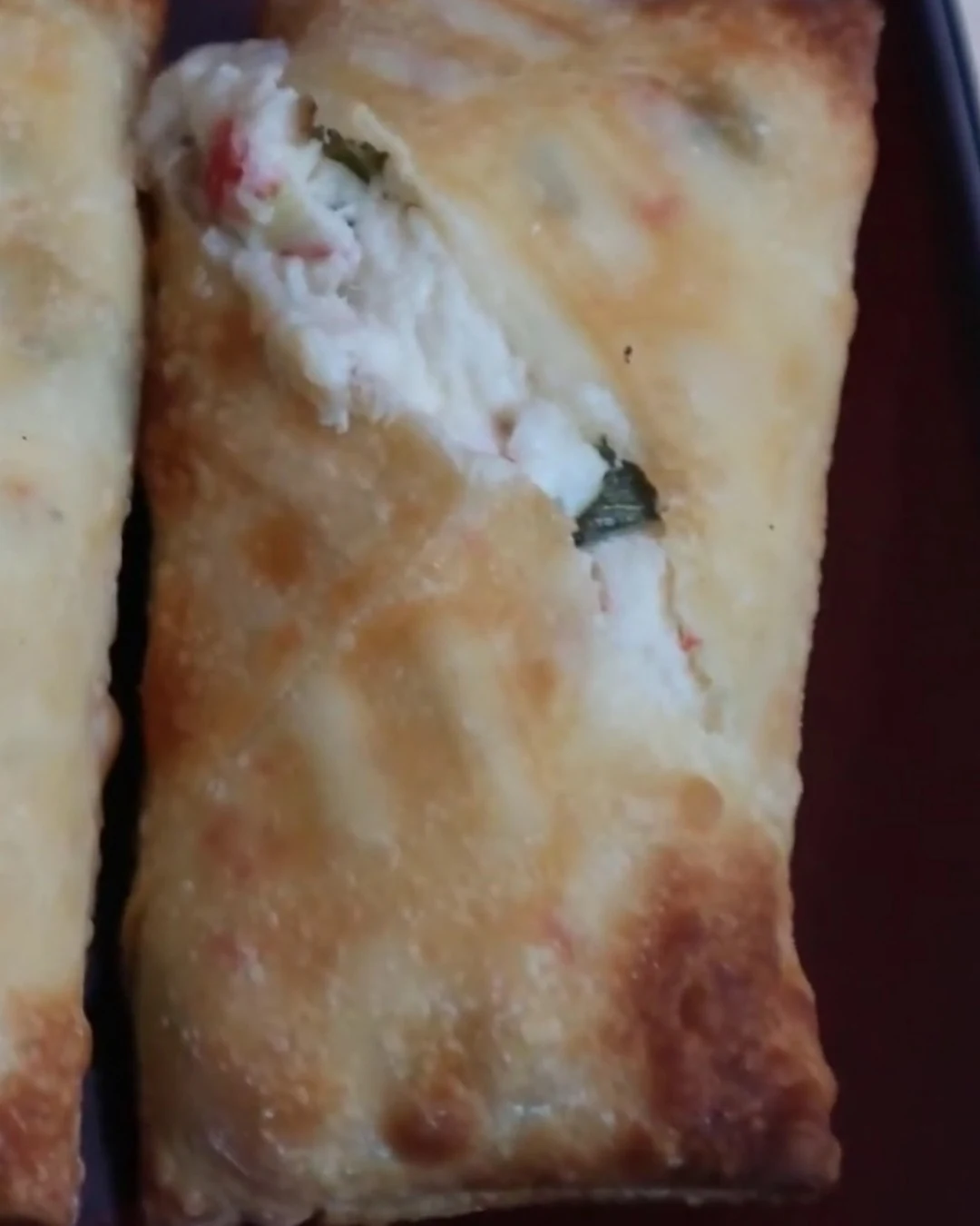 Delicious Crab Rangoon Egg Rolls Recipe to Try finished dish