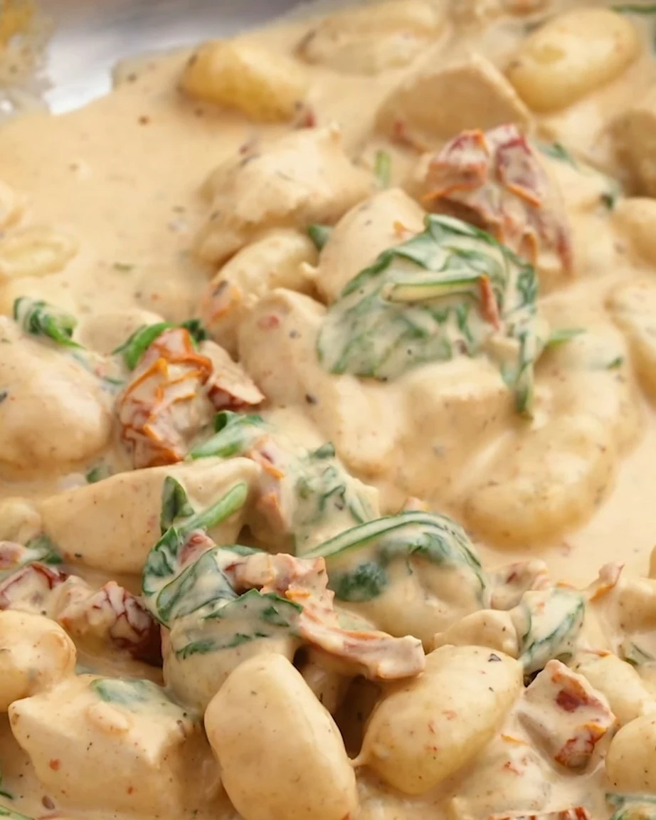Delicious Creamy Gnocchi Chicken Skillet Recipe finished dish