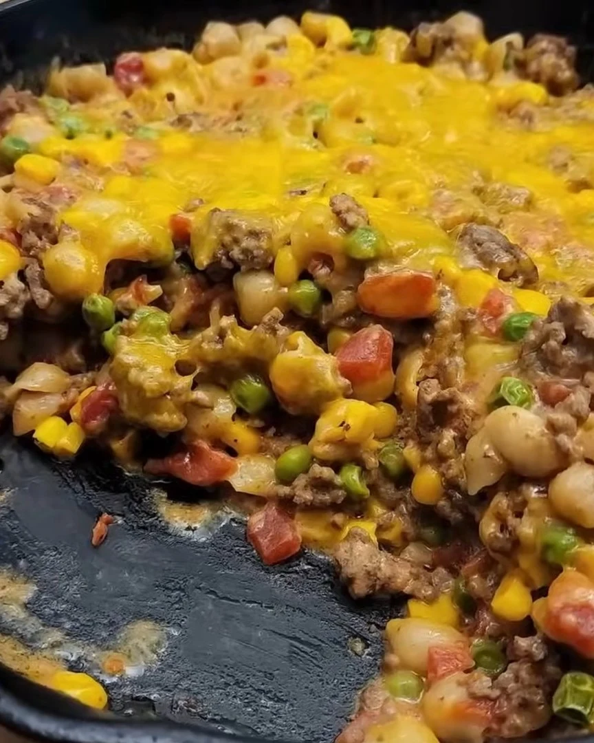 Delicious Hearty Shipwreck Skillet Recipe finished dish