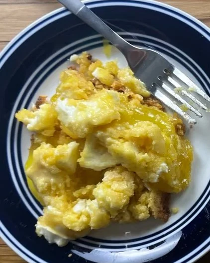 Delicious Lemon Cream Cheese Dump Cake Recipe finished dish