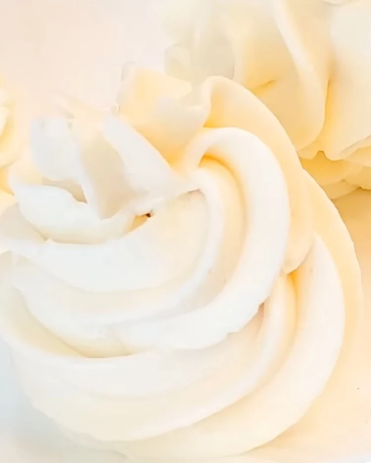 Delicious Milk Frosting Recipe for Your Cakes finished dish