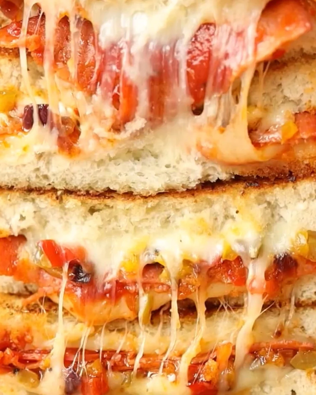 Delicious Pepperoni Pizza Grilled Cheese Recipe finished dish