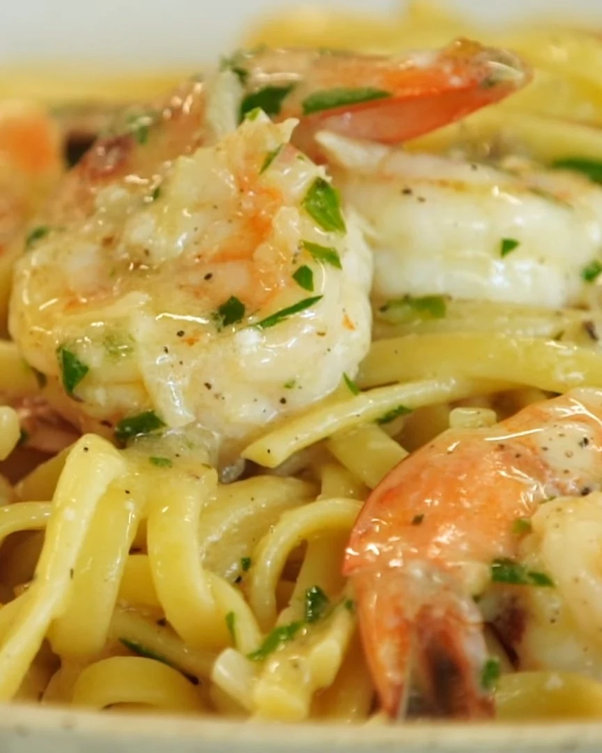 Delicious Shrimp Scampi with Pasta Recipe in 30 Minutes finished dish