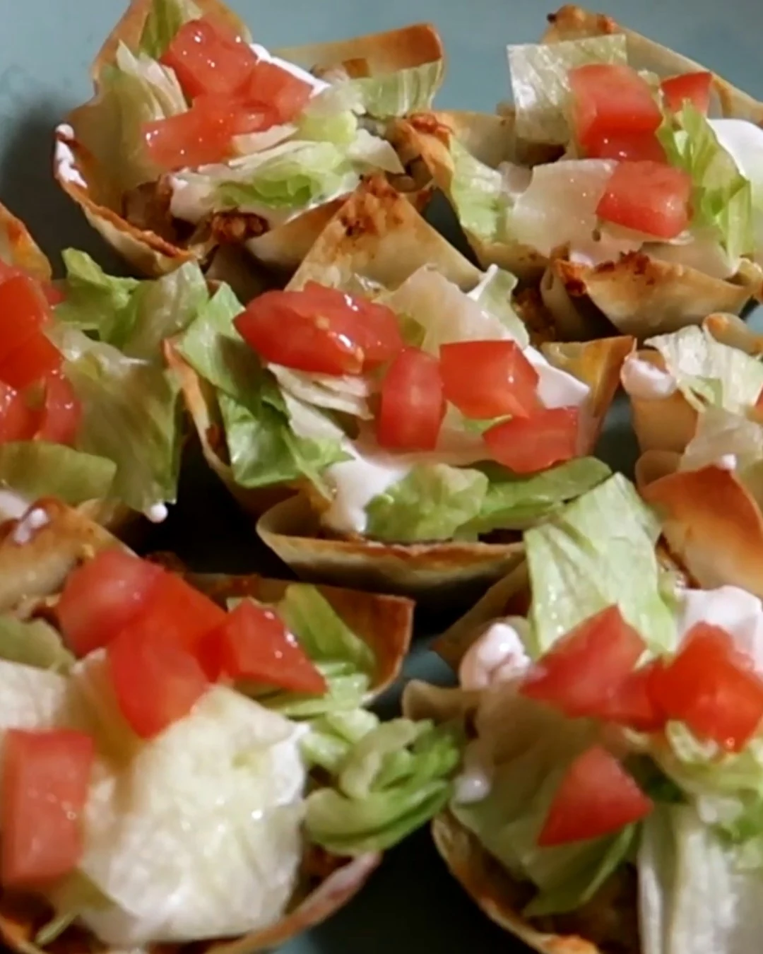 Delicious Taco Salad Cups Recipe in Easy Steps finished dish