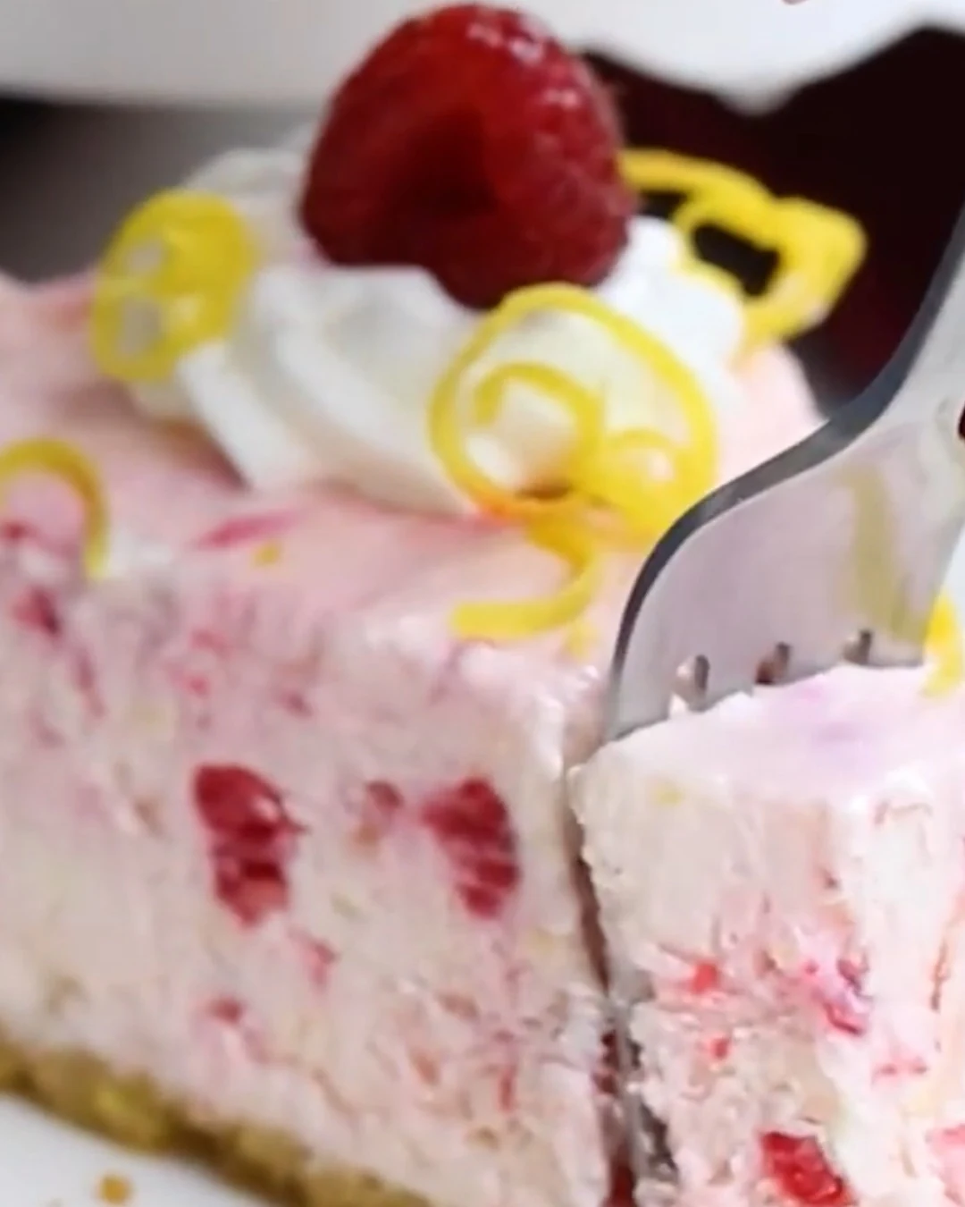 Delightful Refreshing No-Bake Lemon Raspberry Cheesecake finished dish