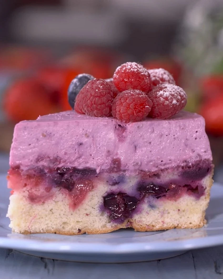 Delightfully Creamy Raspberry Mousse Cheesecake Recipe finished dish