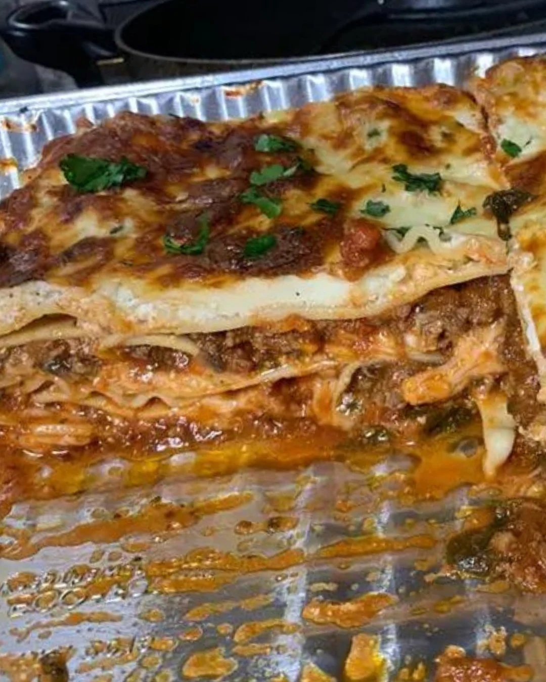 Easy Crockpot Lasagna for Effortless Comfort Food finished dish