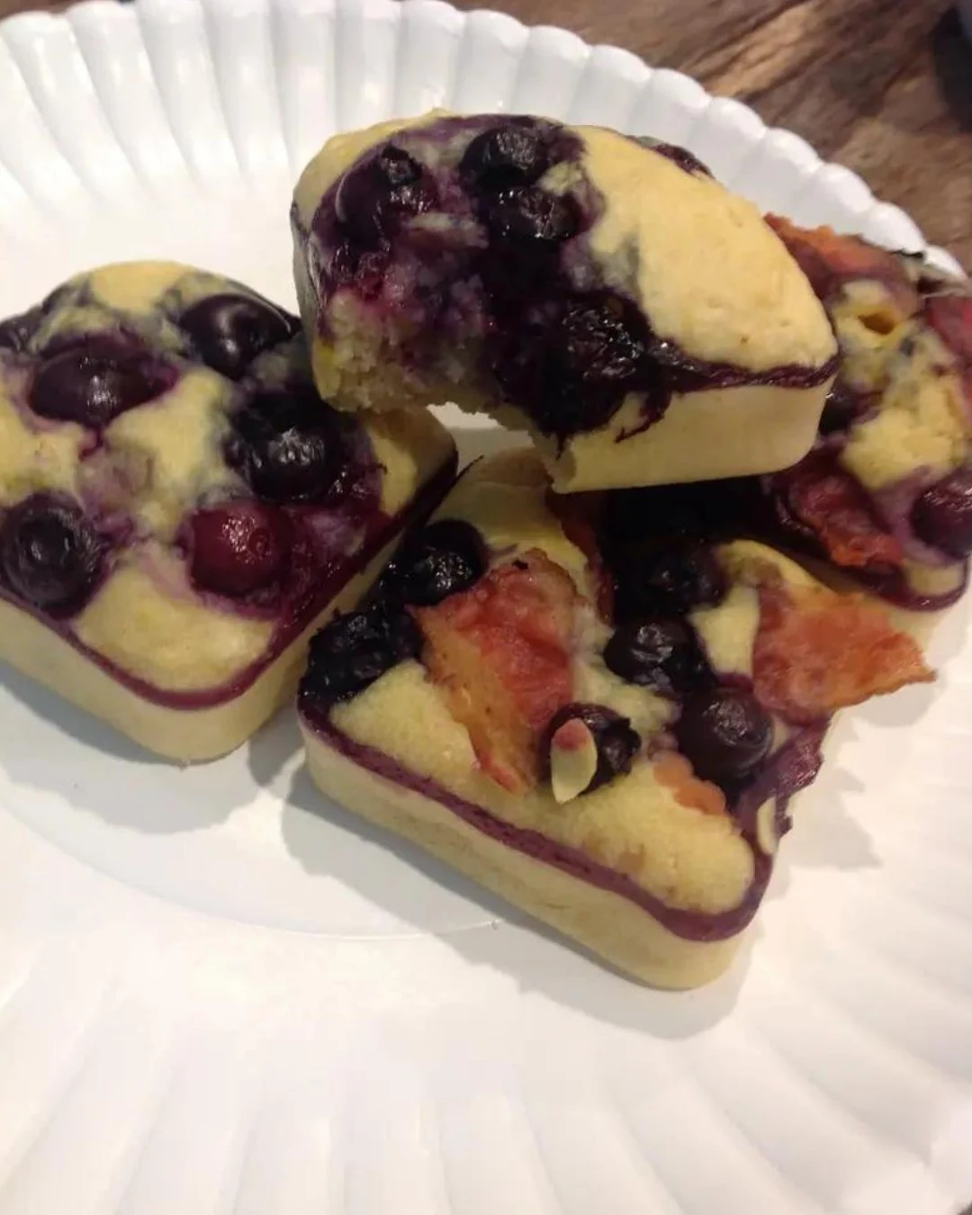 Indulge in Heavenly Raspberry Cheesecake Cupcakes finished dish