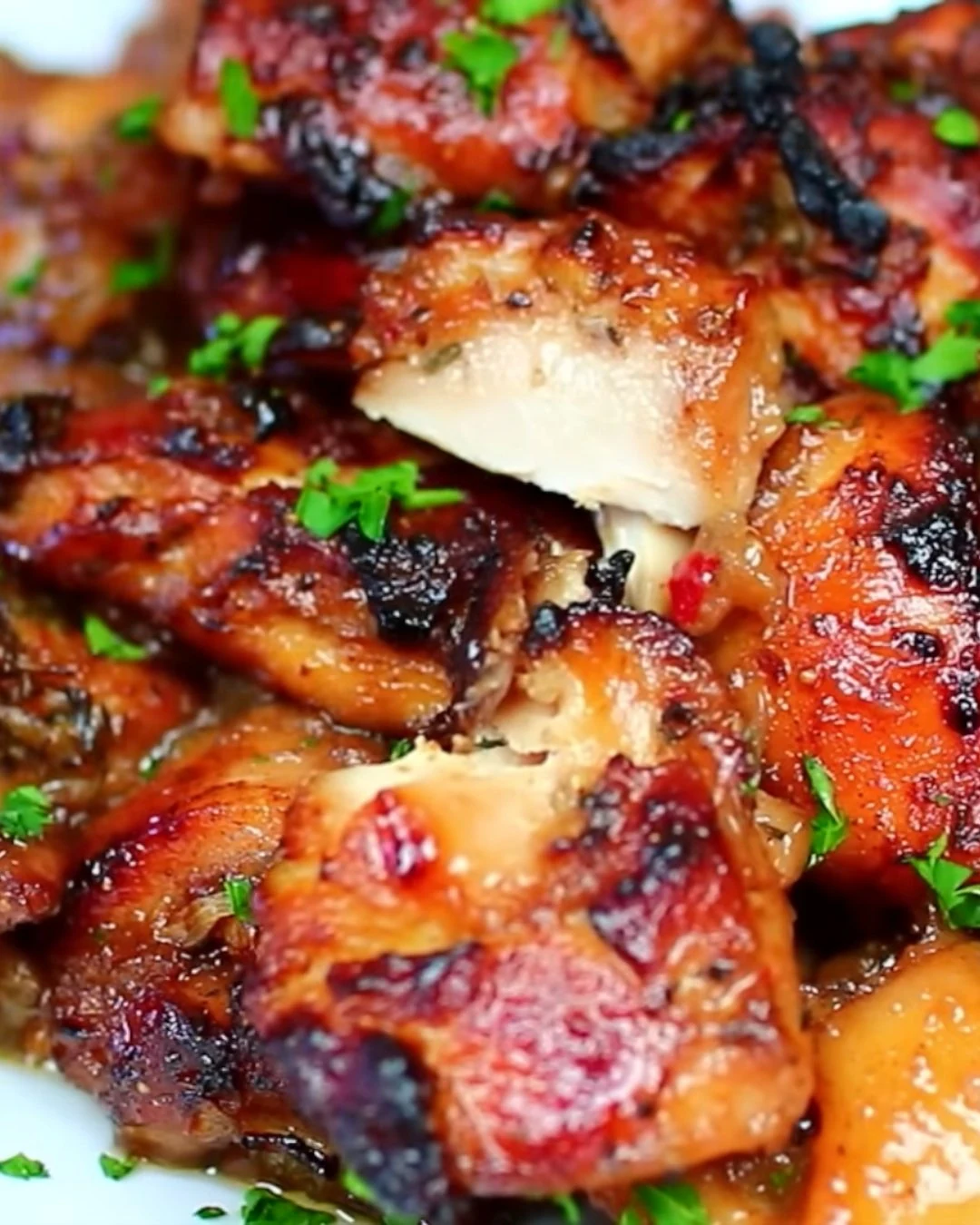Irresistible Honey Garlic Chicken Thighs Recipe finished dish