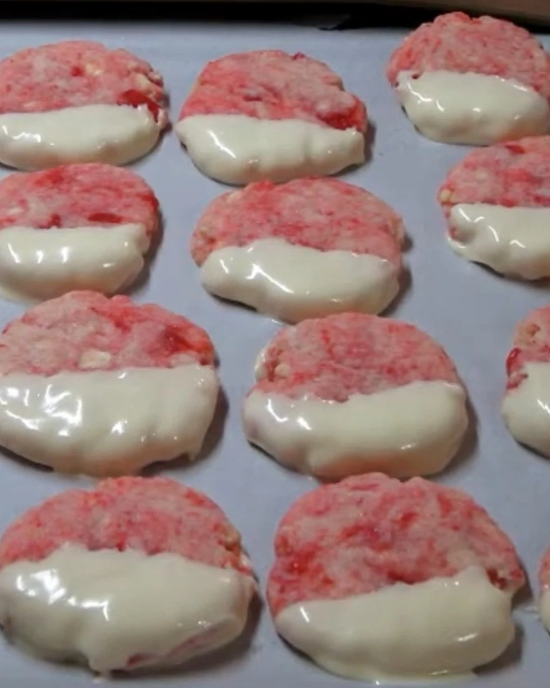 Irresistible White Chocolate Cherry Shortbread Cookies finished dish