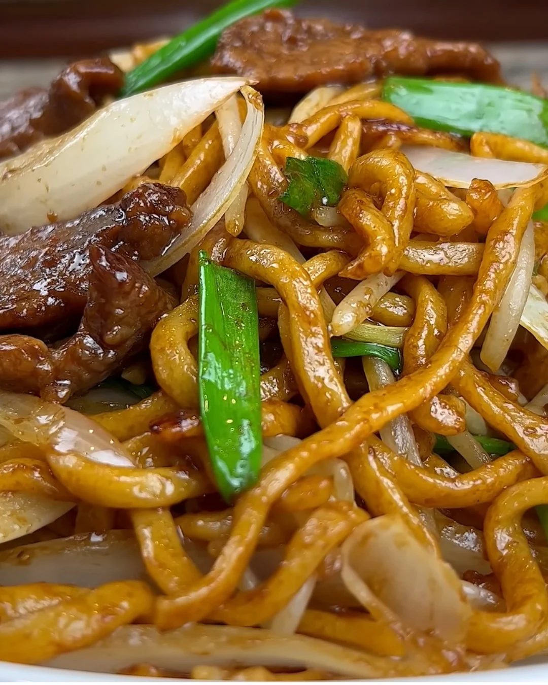 Quick and Tasty Beef Chow Mein Recipe finished dish