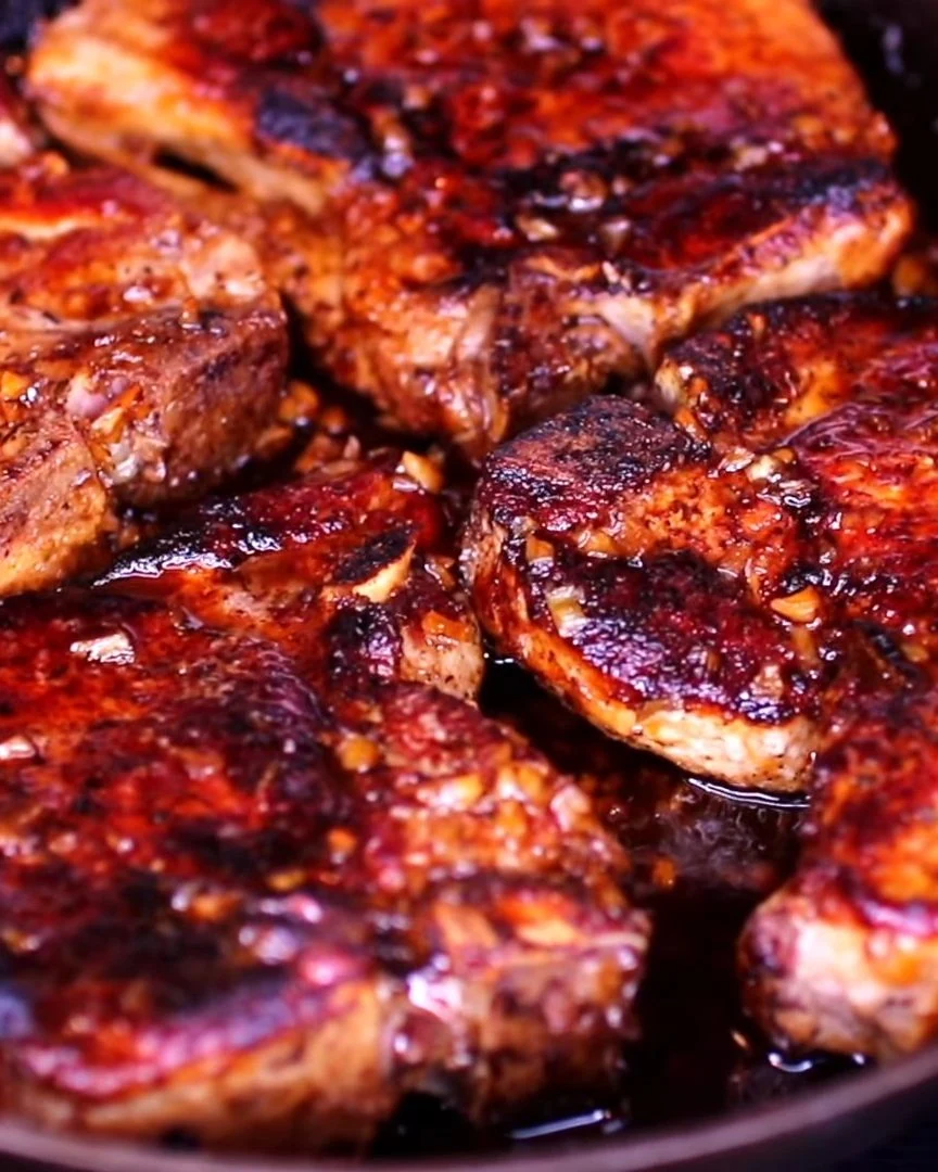 Savory Spicy Brown Sugar Glazed Pork Chops Recipe finished dish