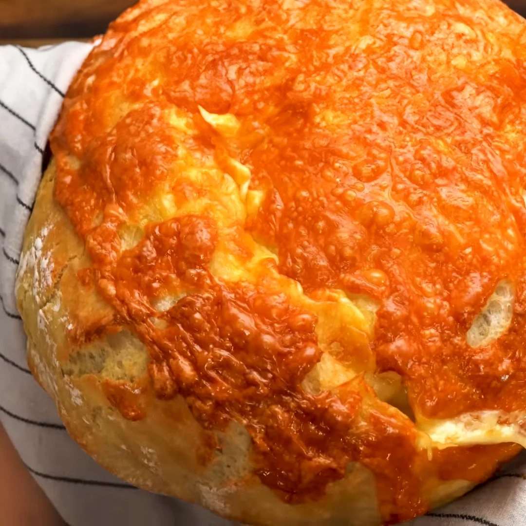 Simple Cheddar Bread Recipe: Easy and Delicious finished dish