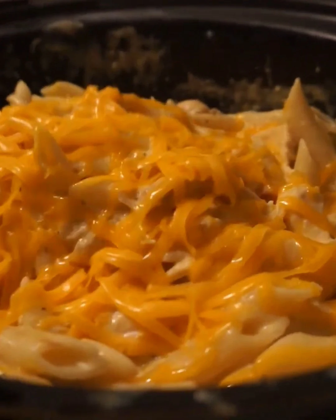 Slow Cooker Cheesy Chicken Penne: Effortless Comfort Food finished dish