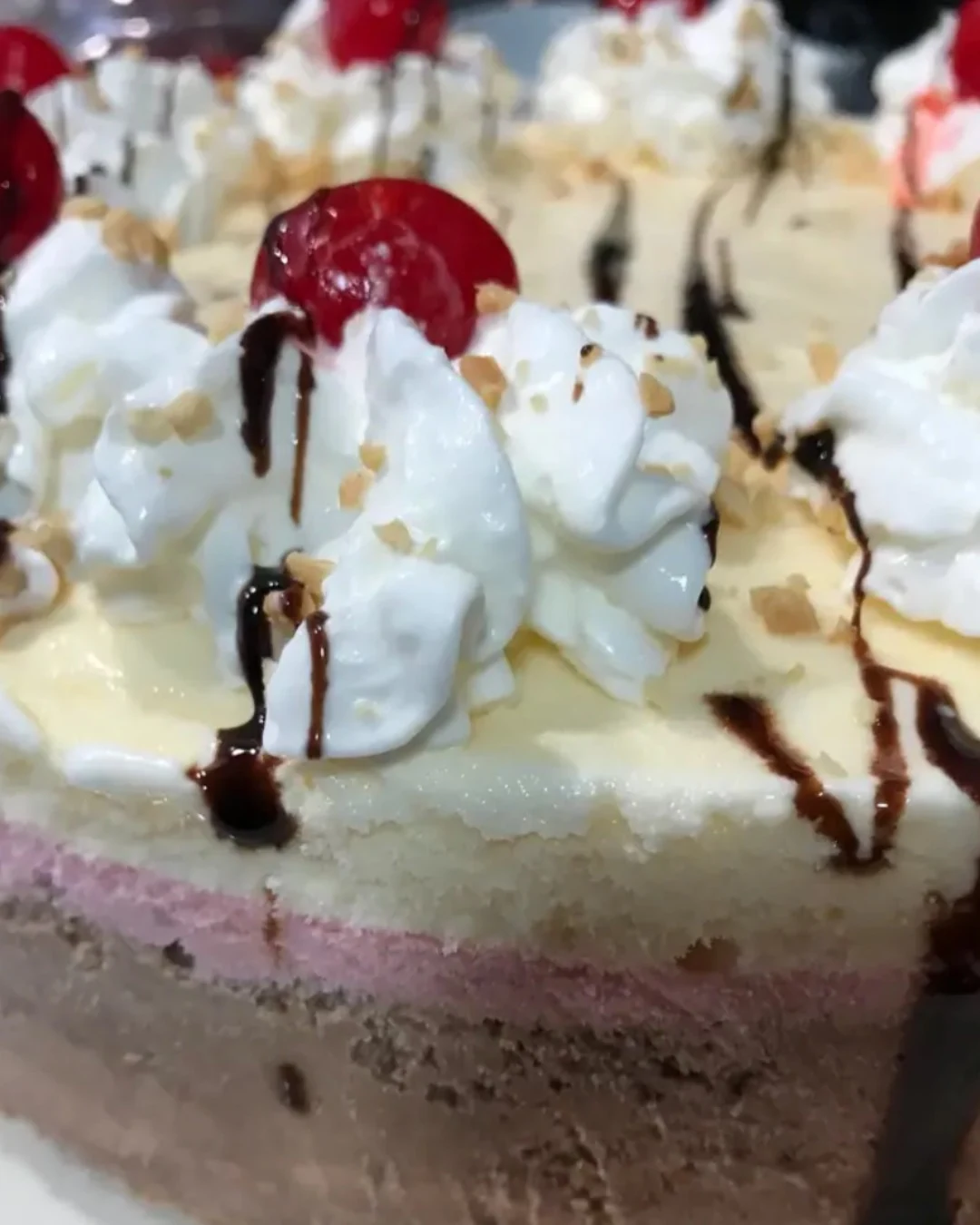 Tempting No-Bake Banana Split Pie Recipe finished dish